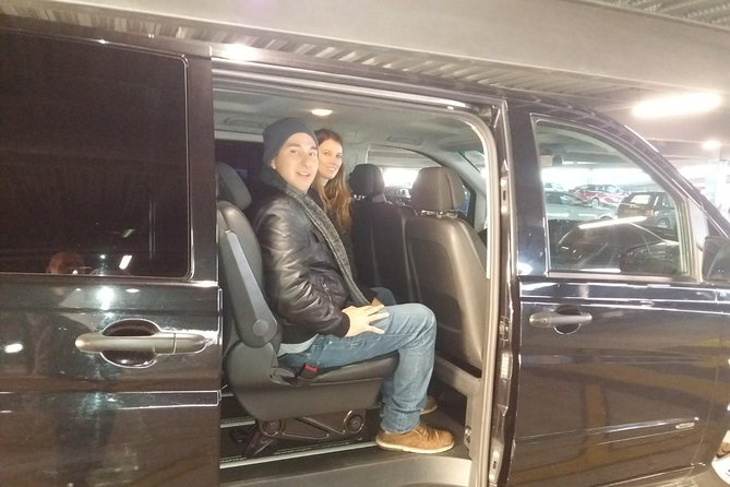 Private Transfer to Your Accommodation in London - Pricing and Booking