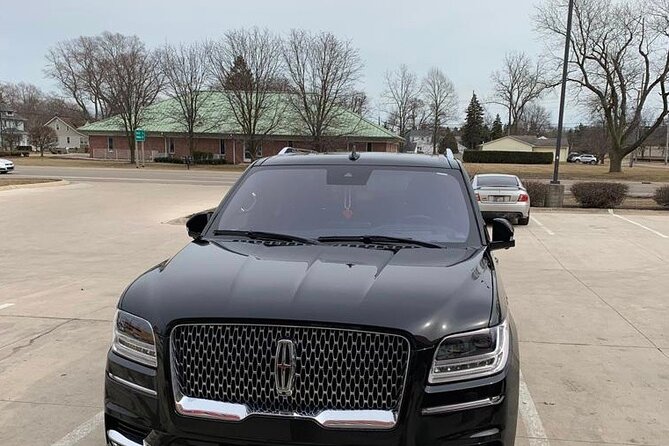 Private Transfer:- Toronto Airport or London City ON Black Car Service - The Sum Up