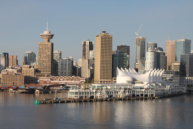 Private Transfer, Vancouver, BC to Vancouver International Airpot VIP, SEDAN - The Sum Up