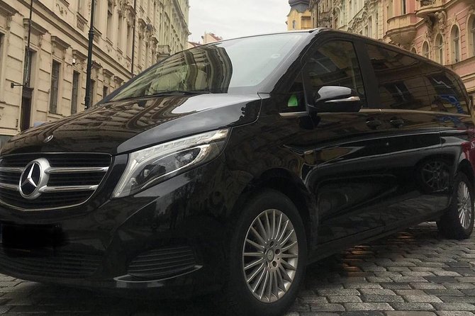 Private Transfer Vilshofen to Prague or Prague to Vilshofen - Meeting and Pickup
