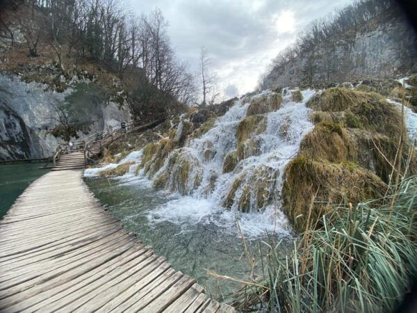 Private Transfer Zagreb-Plitvice Lakes - Booking Confirmation and Duration