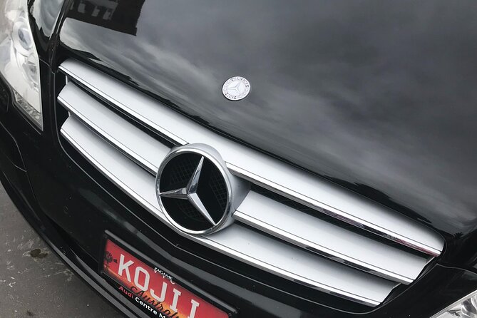 Private Transfers Avalon Airport to Melbourne CBD - Booking Confirmation and Infant Seats