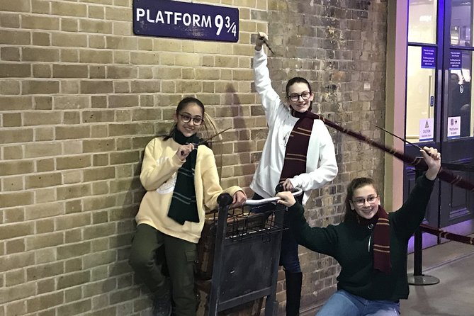 Private Transfers Between Gatwick - Kings Cross & St Pancras Train Stations - Common Questions