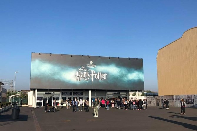 Private Transfers Between London & Harry Potter Warner Studio - Reviews