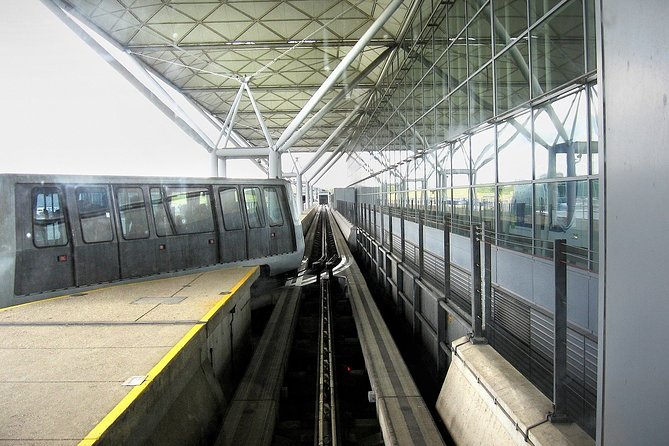 Private Transfers Between London Stansted Airport - Paddington Train Station - The Sum Up