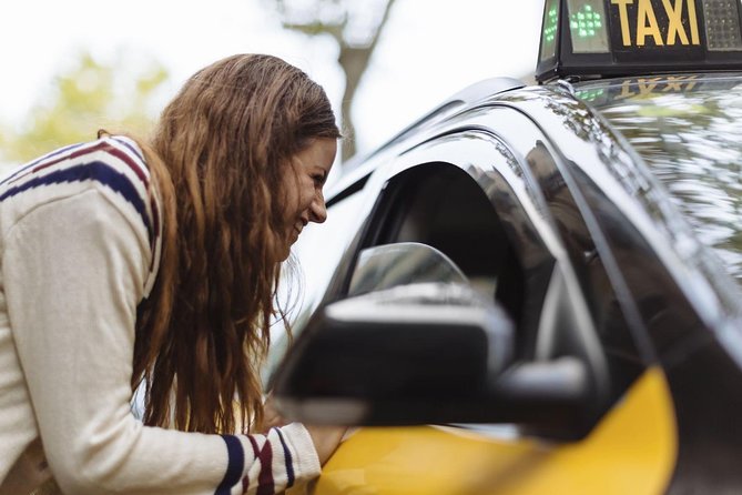 Private Transfers From Barcelona Airport to Barcelona City - The Sum Up