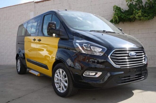 Private Transfers From Barcelona Sants Station to Barcelona - Vehicle Capacity and Features