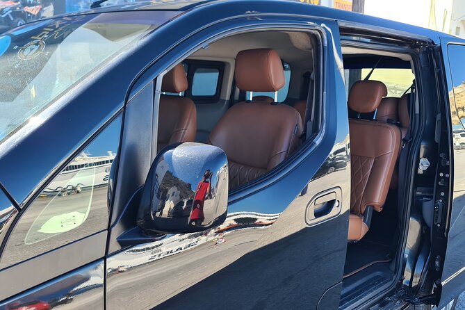 Private Transfers From or To Santorini Airport - Accessibility Information