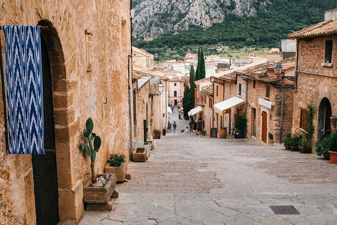 Private Transfers From Palma to Palme De Mallorca Airport PMI in Luxury Van - The Sum Up