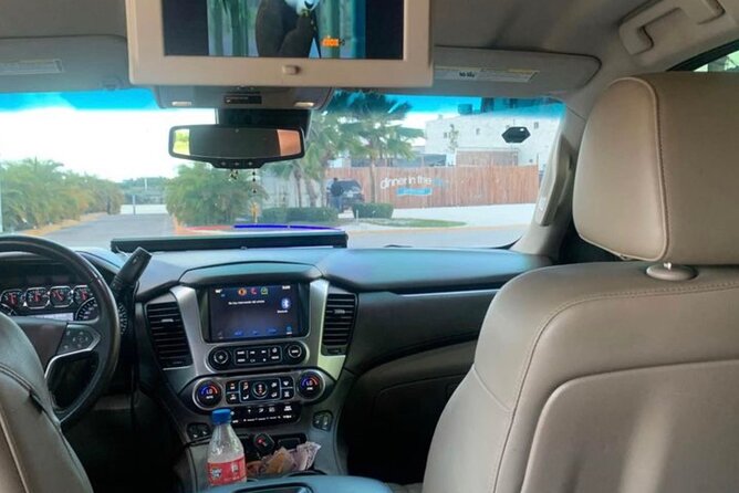Private Transfers PuntaCana Airport to Uvero Alto Hotels in Dominican Republic - Meeting and Pickup Information