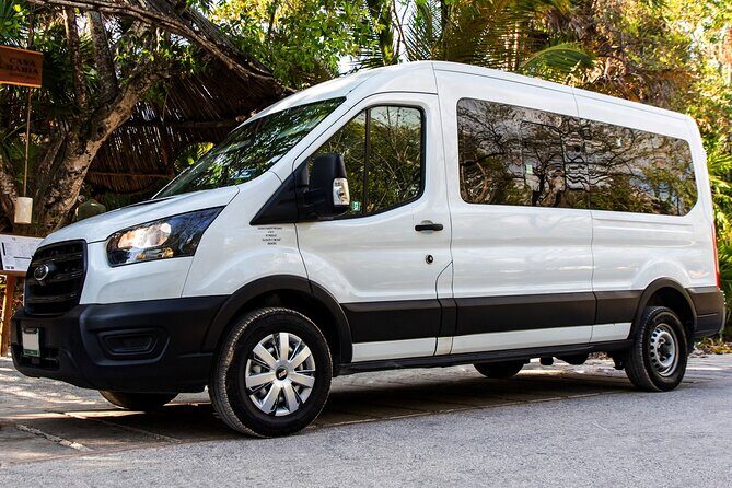 Private Transfers to Cancun Airport, from Costa Mujeres - Vehicle Comfort and Capacity