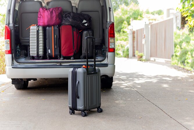 Private Transfers To/From Blue Lagoon/Silica Hotel/Retreat Hotel. - Pickup and Drop-off Locations