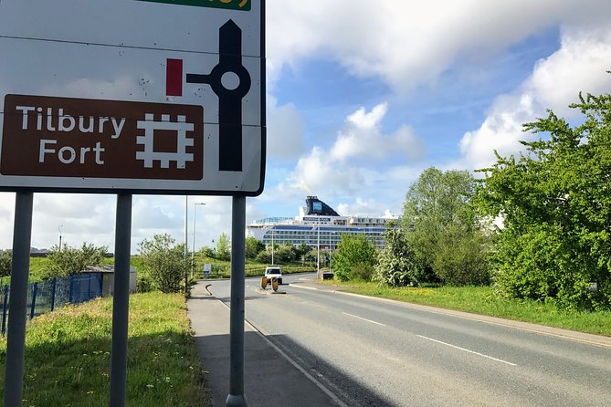 Private Transfers To/From London Tilbury Cruise Port and London Gatwick Airport - Pricing and Booking Information