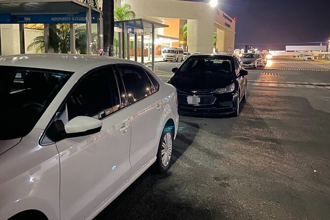 Private Transfers to San Miguel De Allende - Date and Travelers