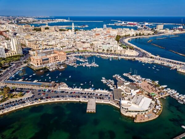 Private Transfert From Bari to Naples - The Sum Up