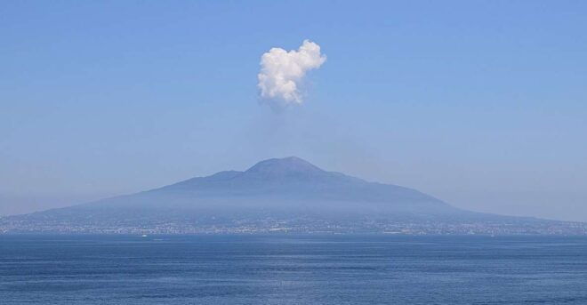 Private Transfert From Naples to Sorrento,Positano,Amalfi - Full Description