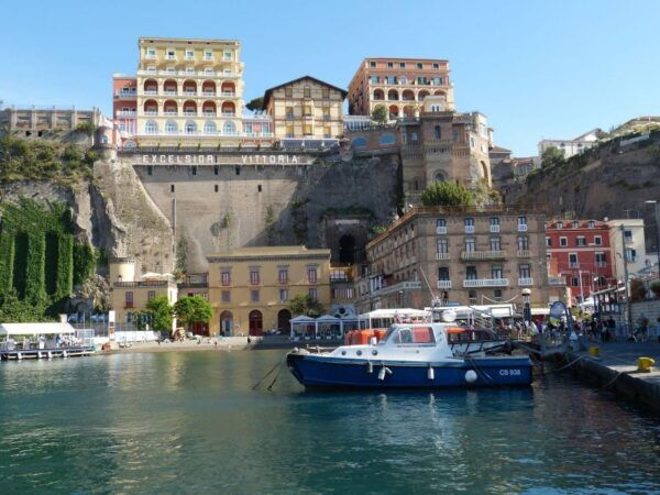 Private Transfert From Praiano to Naples - Frequently Asked Questions
