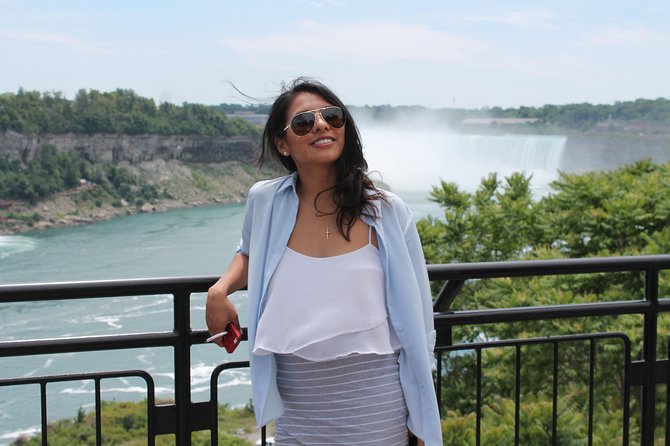 Private Transport and Driver for up to 10 Hours From Toronto - Ideal for Large Groups