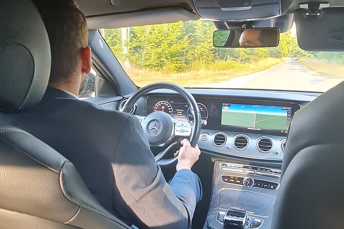 Private Transport Between CDG Airports and Paris - Drop-off and Pickup Information