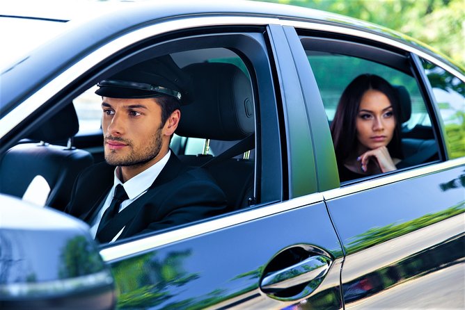 Private Transport: CDG & Orly Airports / Disneyland Paris - Shuttle Services to Disneyland Paris