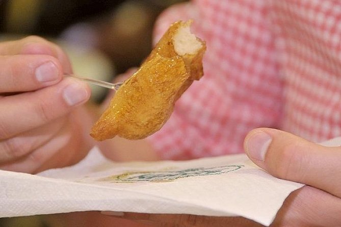 Private Transport From Athens to Syntagma Square - Halal Food Options for Chicken, Lamb, and Beef