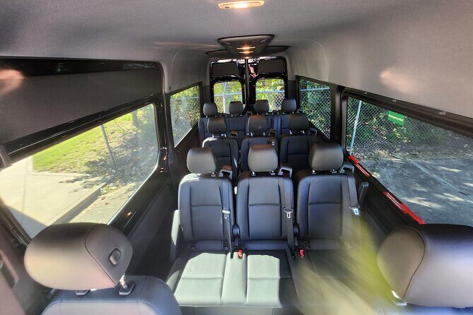 Private Transport Nashville to Jack Daniels Distillery 11pax - FAQs