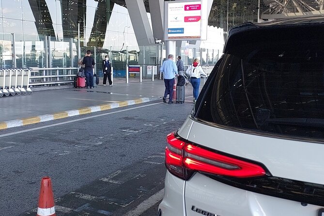 Private Transport Taxi and Shuttle in Bangkok From/To Airport - Meeting and Pickup Options for Private Transport