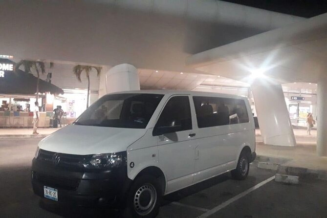 Private Transportation Airport-Hotel Zone Cancun - Meeting and Drop-off