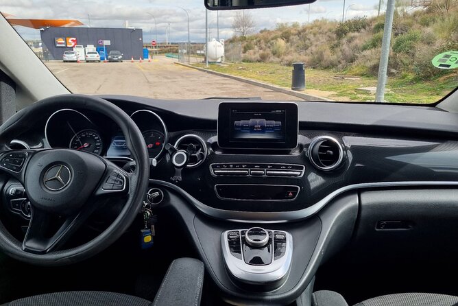 Private Transportation El Prat Airport to Hotels in Barcelona - The Sum Up