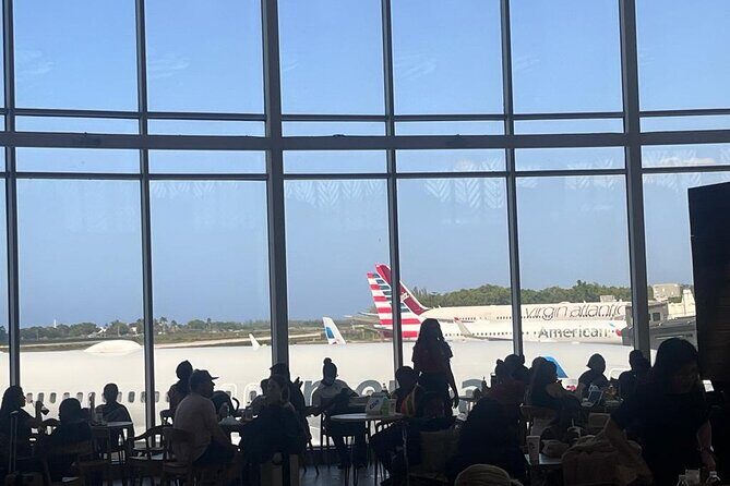 Private Transportation from Airport to Resort and Vice Versa - Why This Transfer Might Be a Good Fit