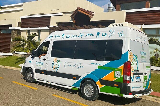 Private Transportation from Cabo Rojo Airport to Pedernales - What to Expect from the Transfer Service