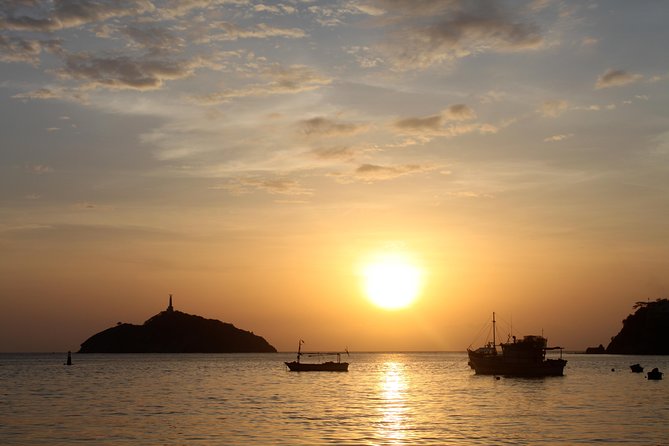 Private Transportation From Cartagena to Santa Marta City - Booking Details