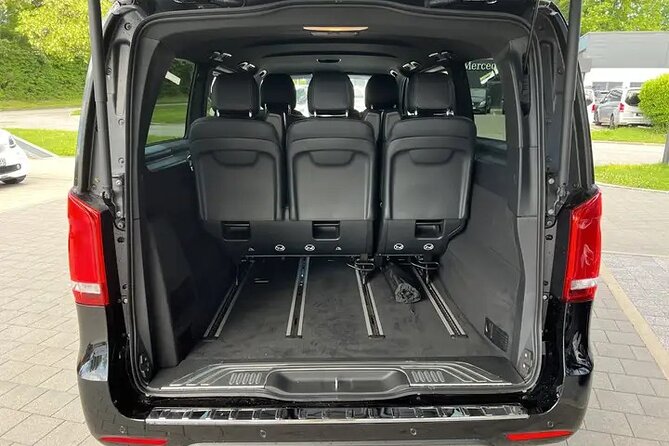 Private Transportation From Granada City to Malaga Airport - Distance and Duration
