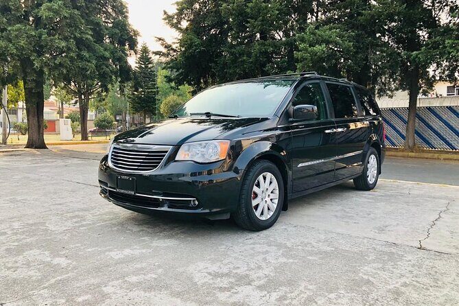 Private Transportation From Hotel To Airport - Flexibility and Operating Hours