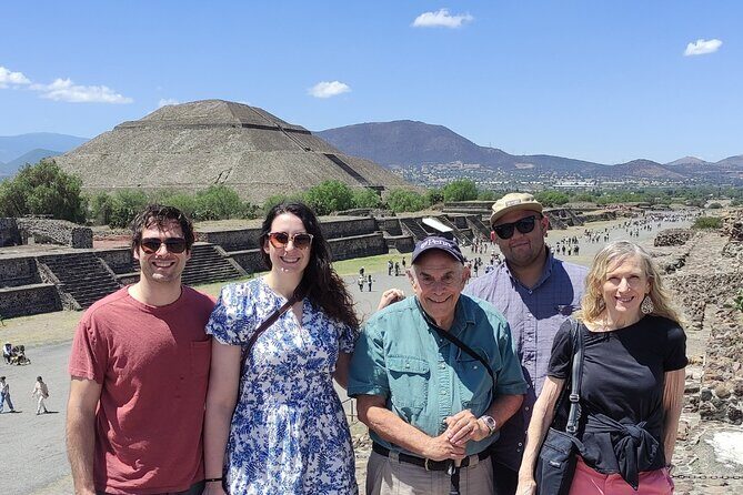 Private Transportation & Guide: Hourly service in Mexico City - The Sum Up