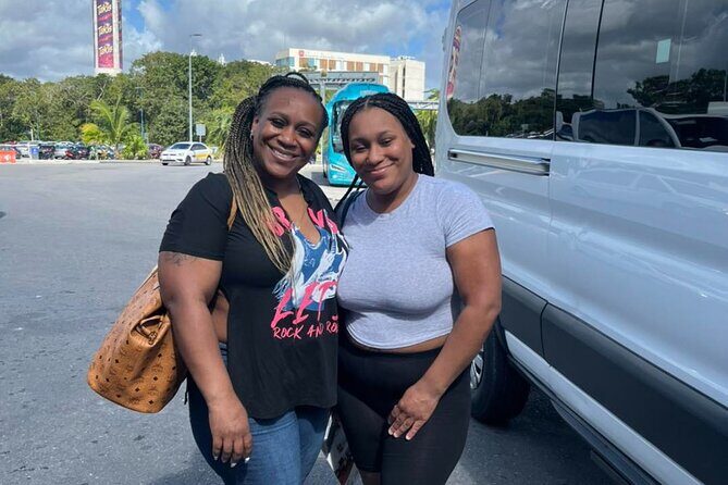 Private Transportation Service to CUN Airport from Tulum - Who Is This Service Perfect For?