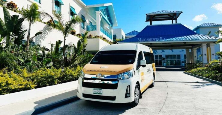 Private Transportation to Cancun Hotel Zone - Transportation Details