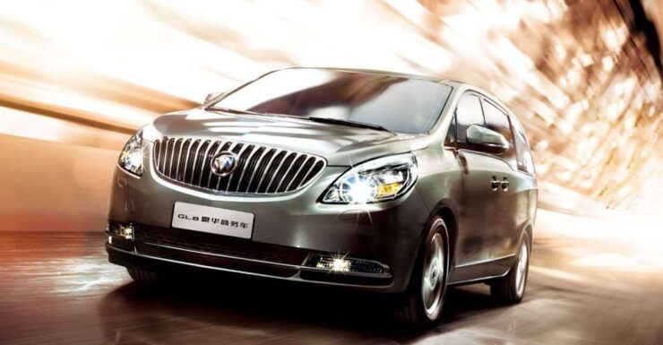Private Transportation to Pudong Airport From Shanghai - English-Speaking Driver and Pickup
