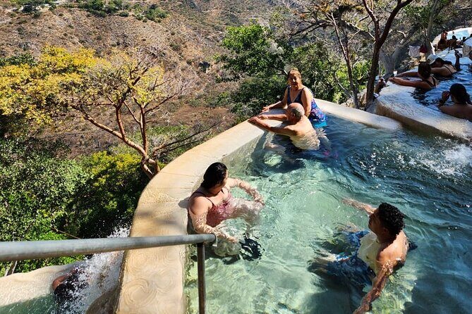 Private Transportation to Tolantongo Grottoes - Exploring the Comfort of Private Transportation to Tolantongo Grottoes