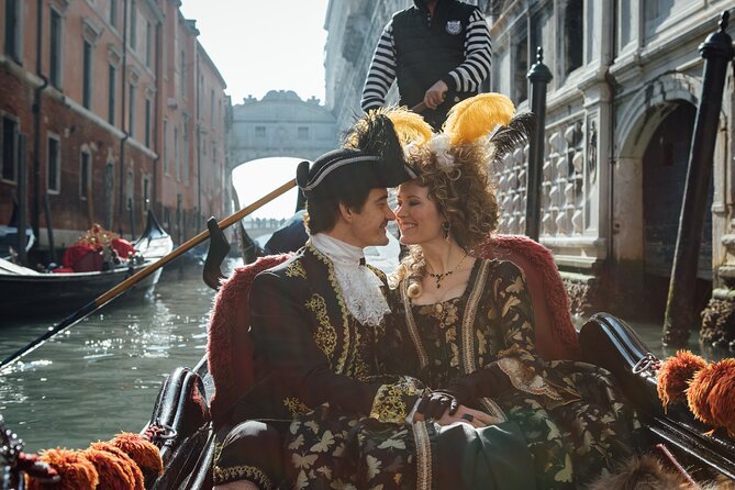 Private Travel Photographer Tour in Venice - What To Expect