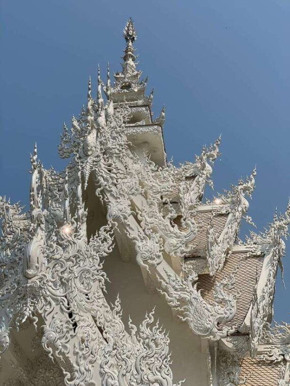 Private Trip Chiang Rai Day Trip, White Temple, Blue Temple - Pickup