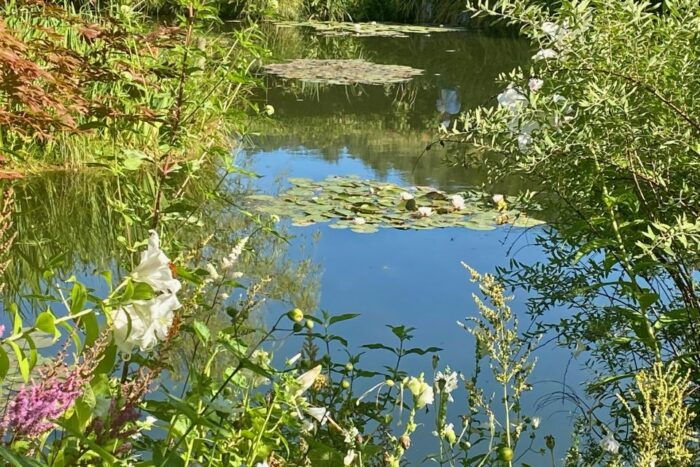 Private Trip Giverny Versailles Trianon From Paris - Booking and Cancellation Policy