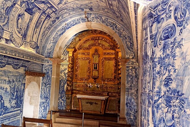 Private Trip to Arrábida Natural Park, Palmela Castle and Setúbal - Exploring Setúbal