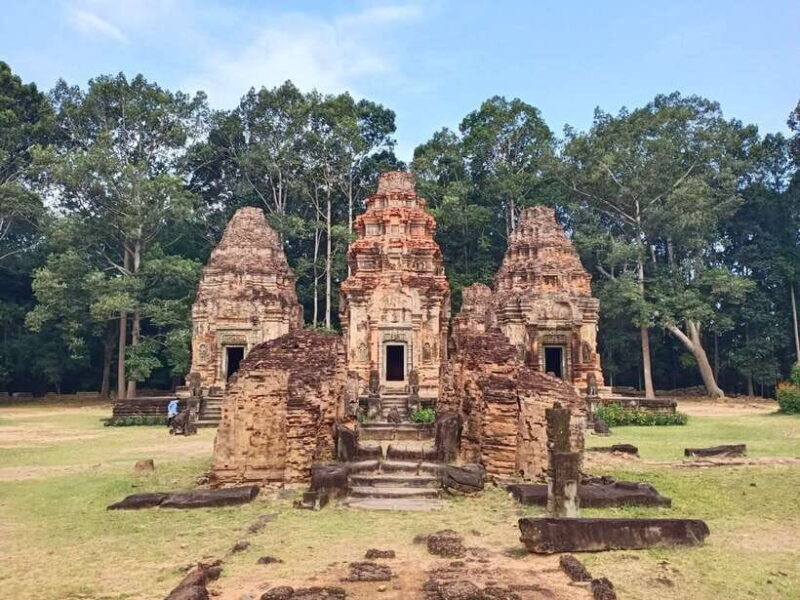Private Trip to Banteay Srei, Rolous Group & Tonle Sap Lake - Good To Know