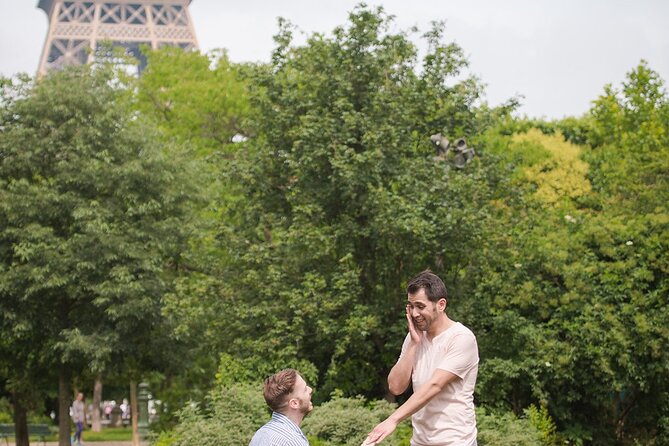 Private Trip With Eiffel Summit ,Cruise & Professional Photoshoot - Price and Group Size