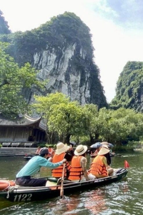 Private Trip:Hanoi - Hoa Lu - Trang an - Hang Mua 1 Day Tour - Good To Know