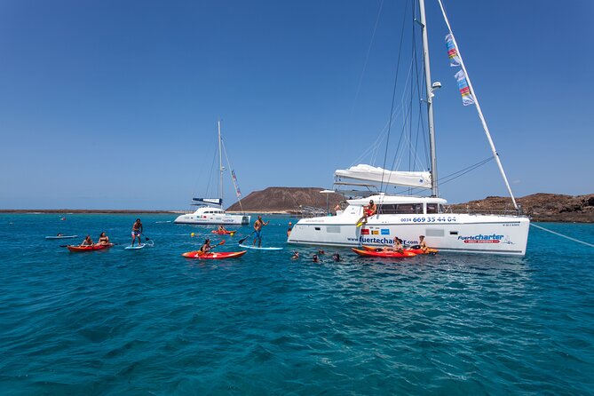 Private Trips to Lobos Island and Lanzarote in Catamaran Lagoon 421 - The Sum Up