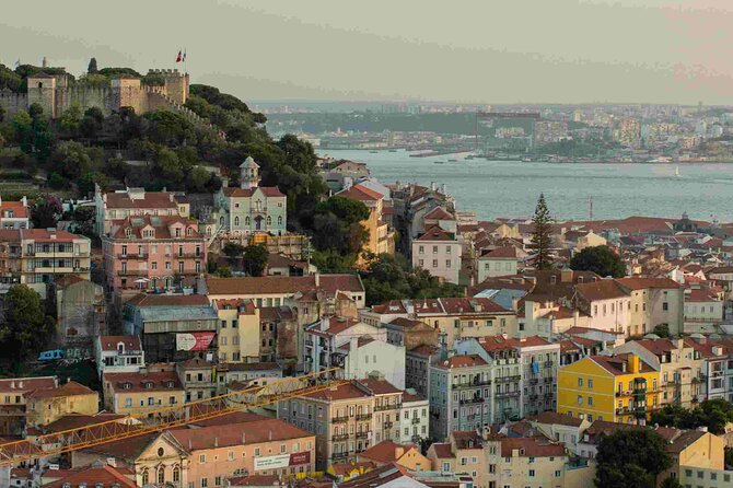 Private Tuk Tuk City Tour of Lisbon 1:30h Tour - Landmarks and Highlights