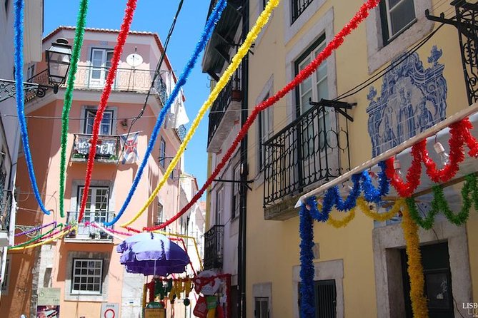 Private Tuk Tuk City Tour of Lisbon 1:30h Tour - Booking and Pricing Information