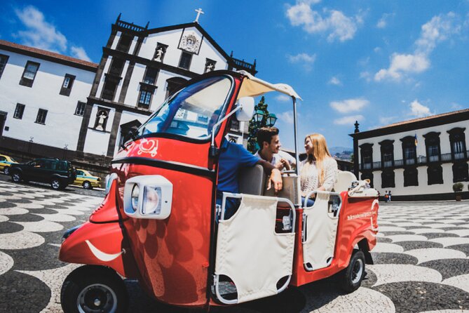 Private Tuk Tuk Tour With Wine Sampling and Cheese Platter in Budapest - Secure Your Spot Now